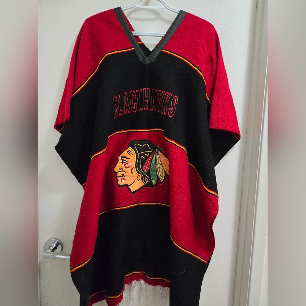 Ladies Chicago Blackhawks Poncho